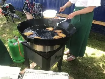 Pufferbacken auf der 800-Jahr-Feier in Wiedenbrügge