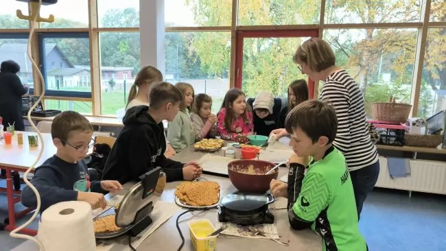 Herbstferien, Kekse und Pizzawaffeln backen